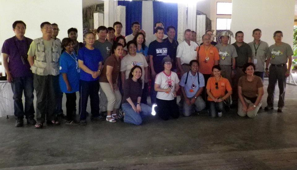 WBCP members and PBF participants pose with Balanga City Mayor Joet Garcia. Photo from Tinggay Cinco.