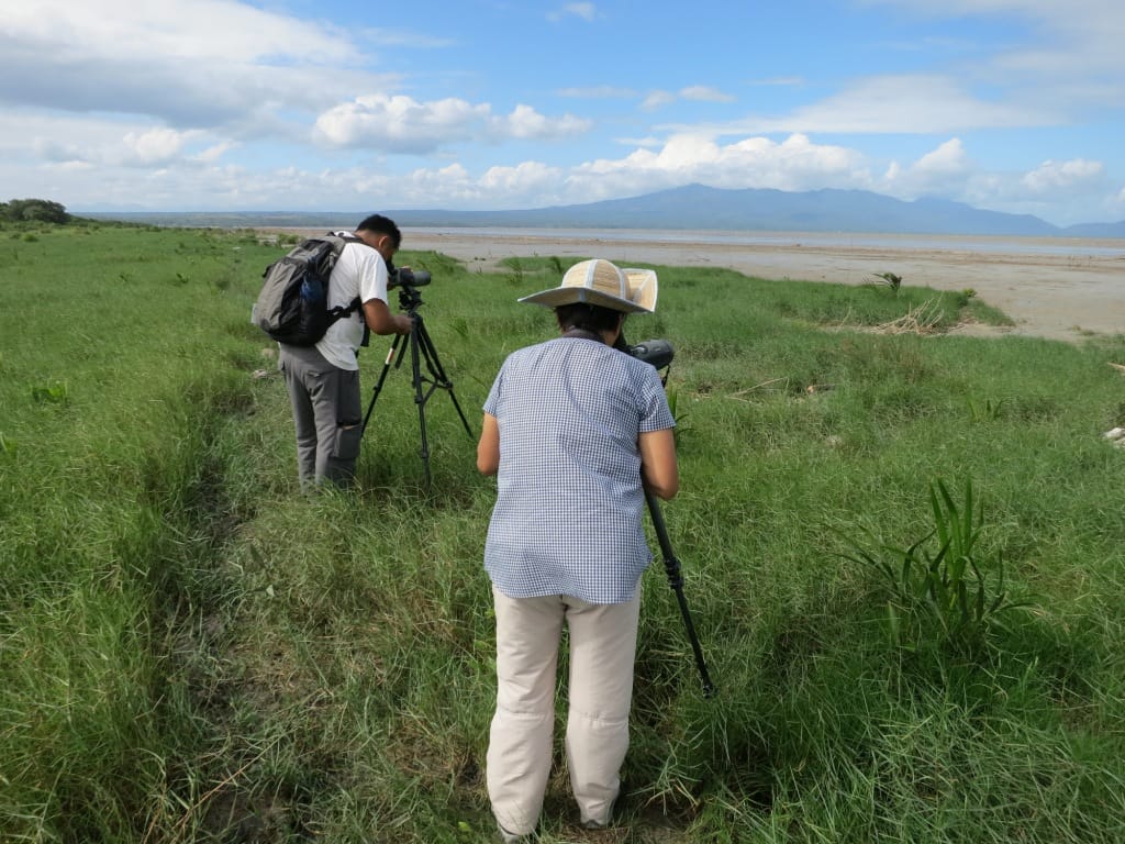 Counting birds in the Cabusao Wetlands. Photo by Carmela Balcazar.
