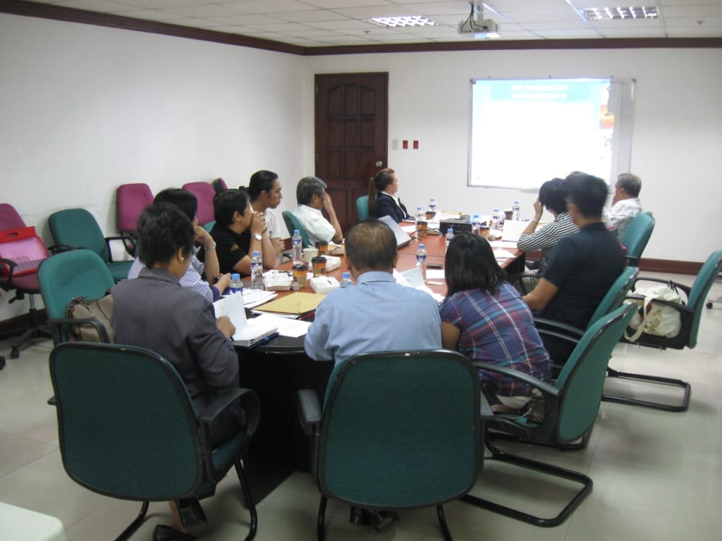 Discussion during the Regional Ecotourism Council meeting. Photo by Maia Tanedo.